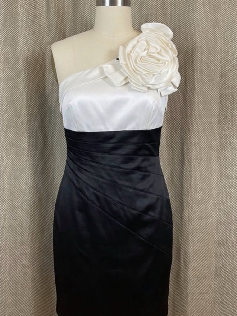 Papell Boutique One-Shoulder Black and White Cocktail Dress with Rosette Accent